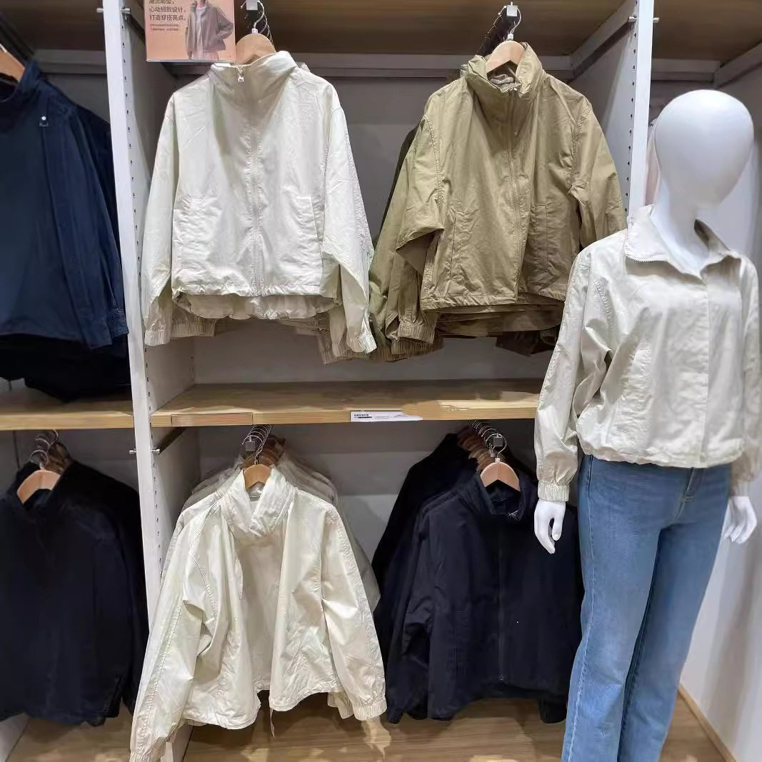 日单外贸品质无痕高腰立领连帽可收纳秋冬季外套夹克455944