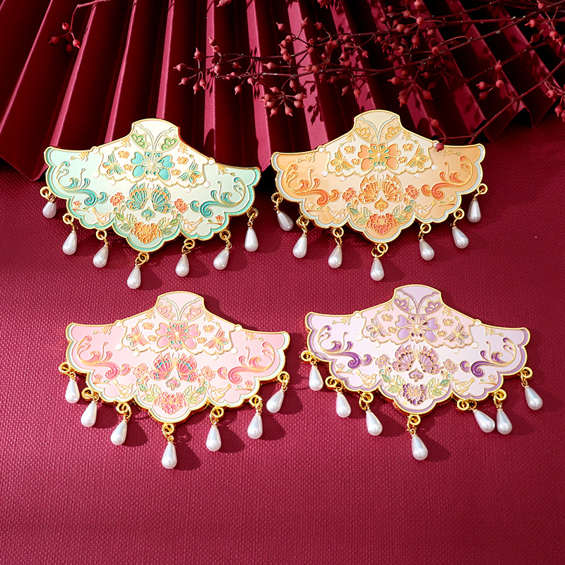 国风云肩浮雕冰箱贴精雕细琢纹饰华美磁性牢固家居装饰文创礼品