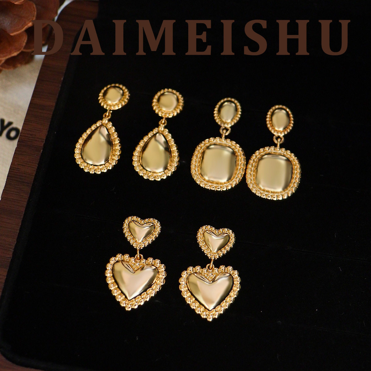 跨境极简时尚简约百搭金属光面几何爱心耳环轻奢高级感银针耳饰女