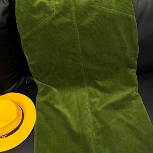 气质法式 显瘦a字中长直筒裙 百搭绿色灯芯绒半身裙女2025秋冬新款