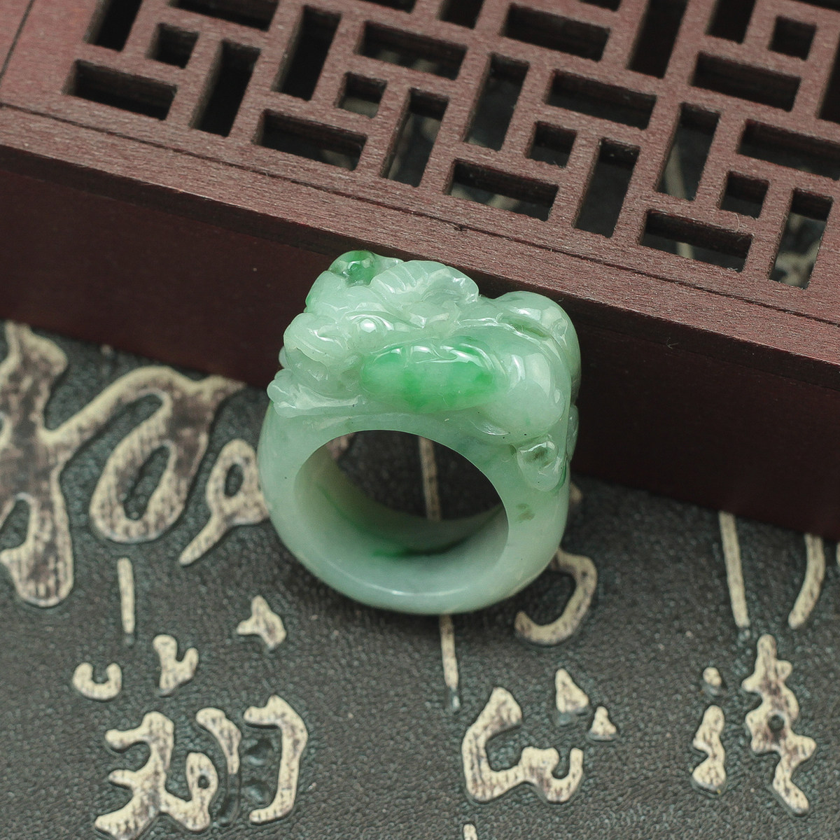 18mm 特价 缅甸天然翡翠A货玉器 糯种老坑飘绿招财貔貅戒指 包邮