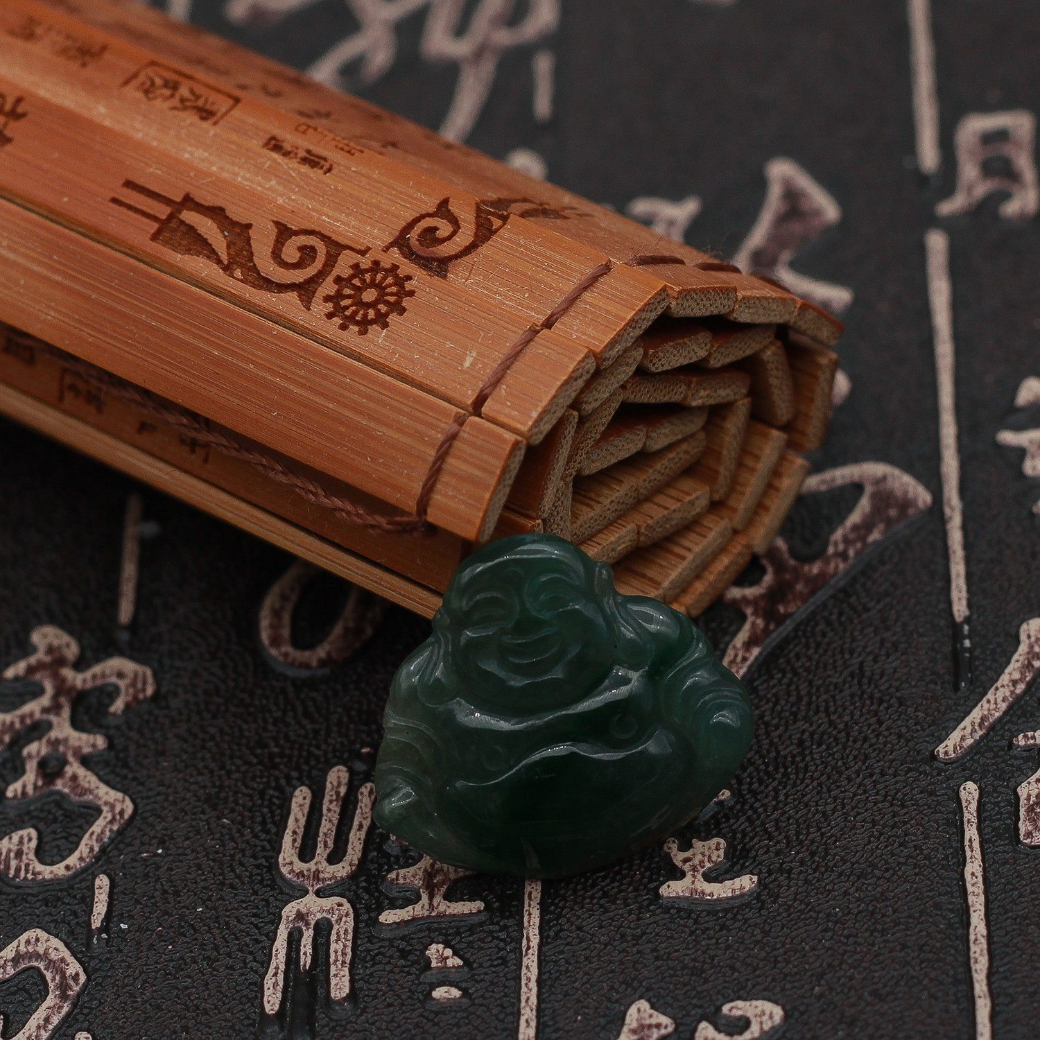 工厂直销 缅甸A货翡翠玉器 冰种油青飘绿大笑佛玉佛吊坠玉佩 包邮