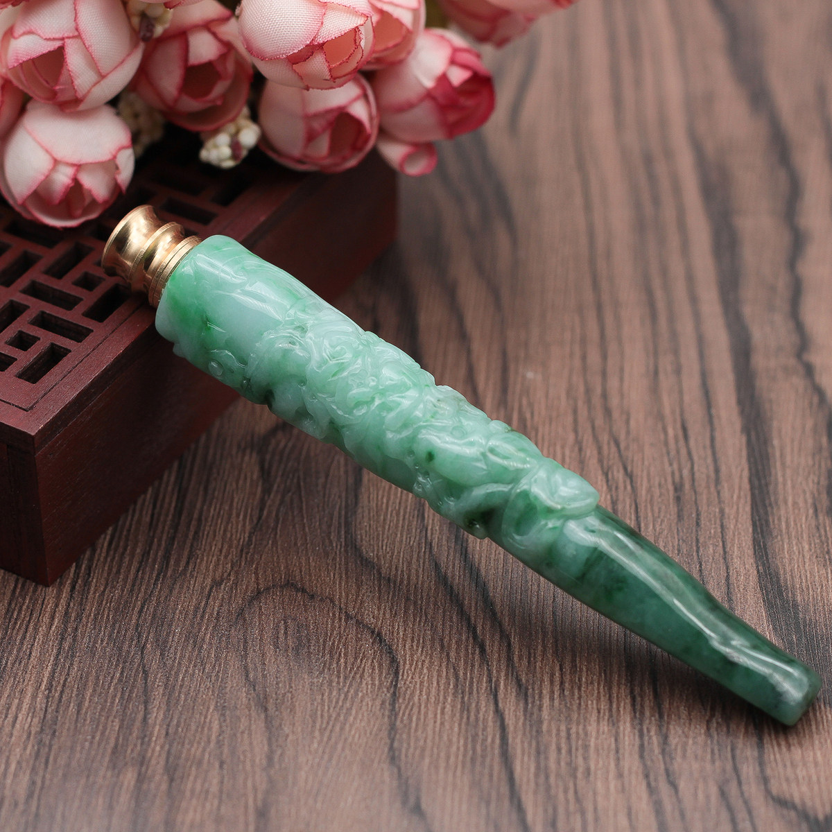 特价 天然缅甸翡翠A货玉器 糯种飘绿祥龙戏珠烟嘴带滤嘴 证书包邮