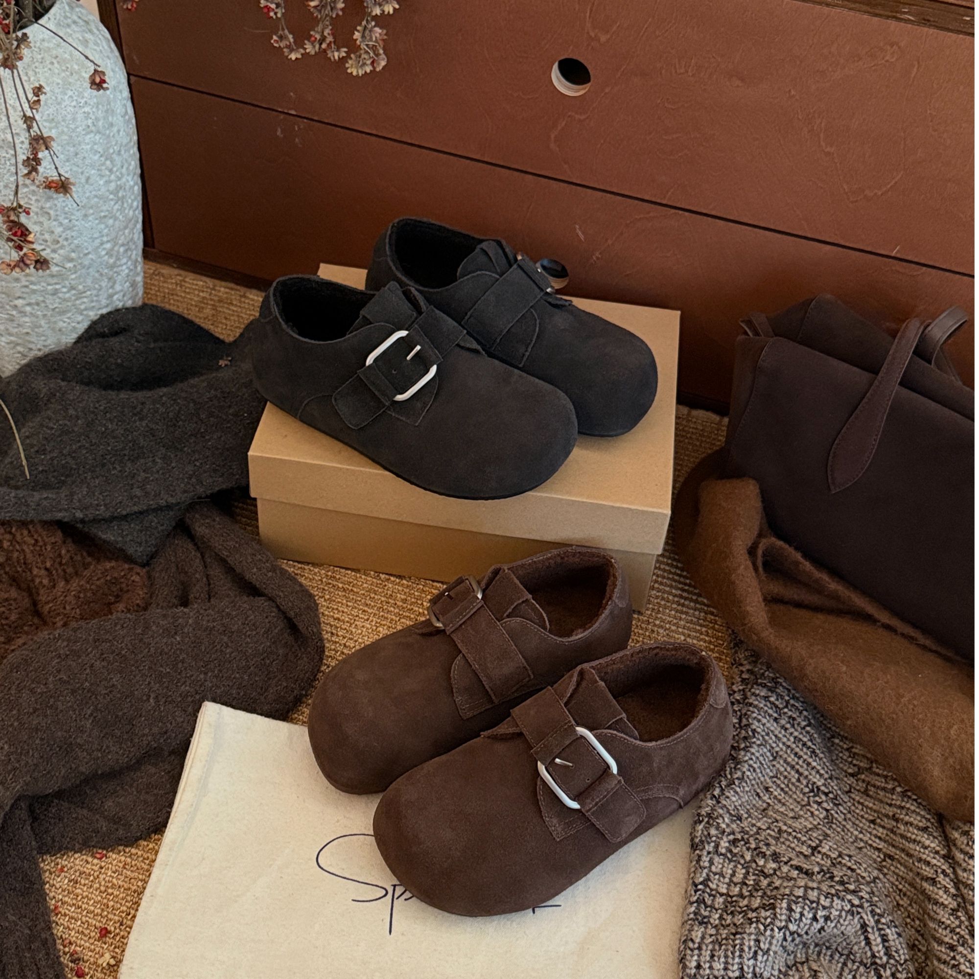 宝小姐秋冬季加绒羊毛勃肯鞋