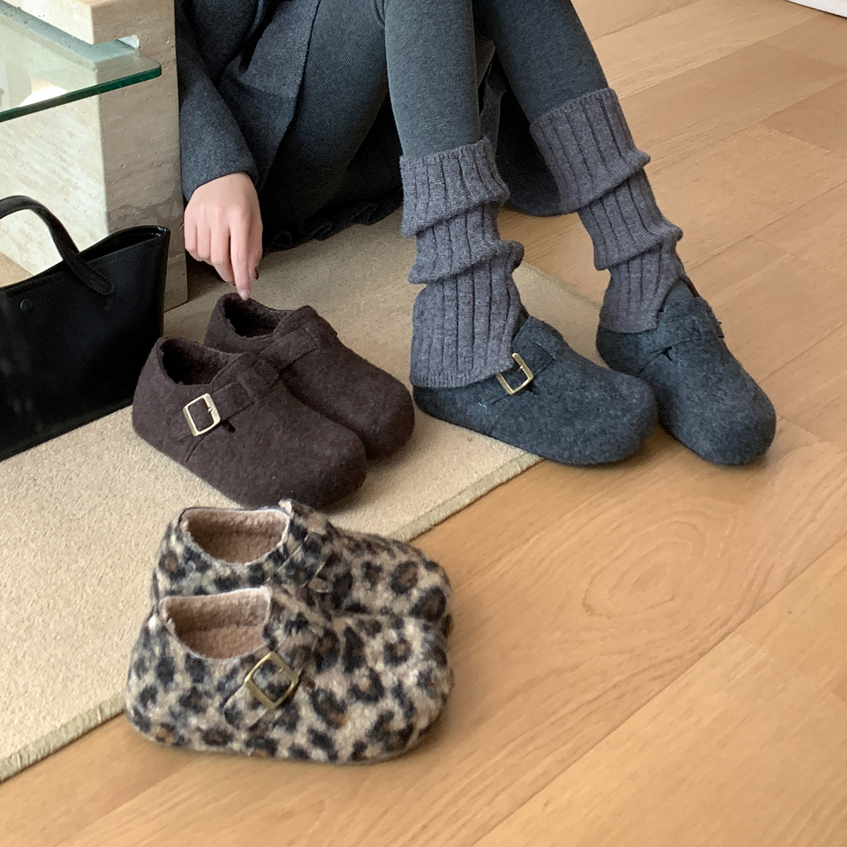 宝小姐复古时尚单鞋女2025年秋冬季新款百搭乐福鞋软底一脚蹬棉鞋