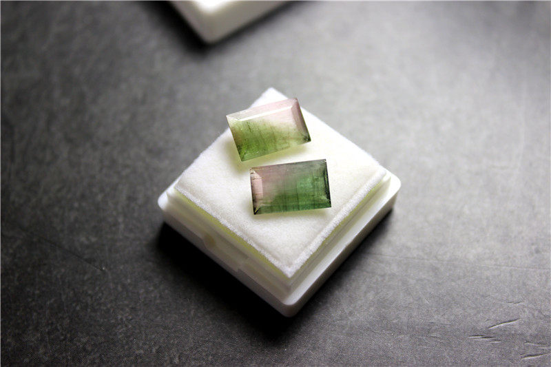 K6碧玺双色碧玺宝石方形方块长方镶嵌戒面配石一对天然珠宝设计