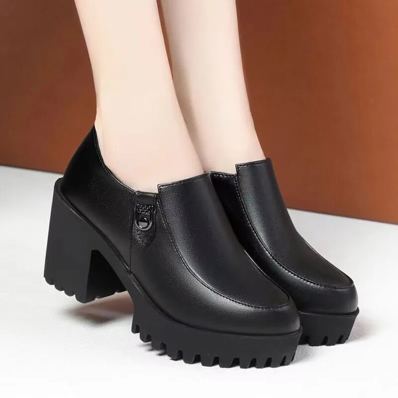 真皮深口单鞋女2025春秋新款粗跟松糕厚底防水台大码工作女鞋单鞋