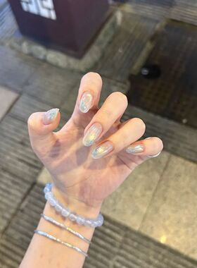 夏日氛围感碎冰落日蓝色玻璃海显白猫眼高级简约可拆卸美甲穿戴贴