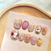 多巴胺童趣小马驹彩虹泼墨烟花晕染手绘风可拆卸穿戴贴片显白短款