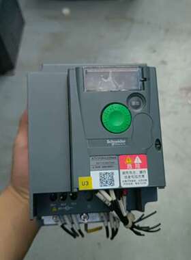 施耐德变频器 ATV310HU22N4A 九成新拆机包好 实