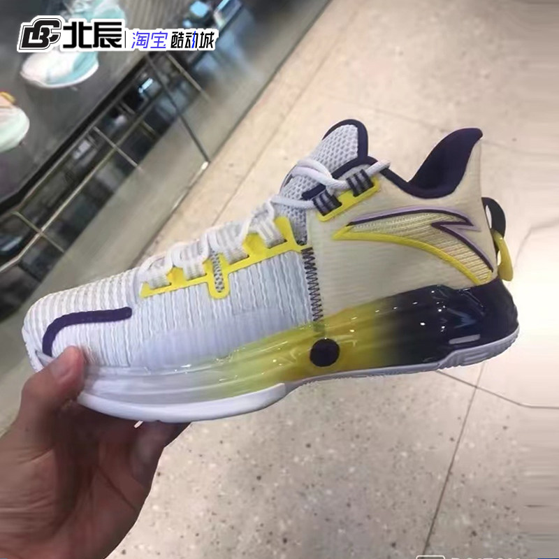 安踏轻狂Pro篮球鞋白敬亭共创