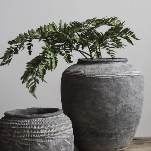 久伴大口径粗陶落地设计师款花瓶
