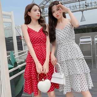 夏季小众连衣裙吊带波点蛋糕裙超仙海南三亚泰国旅游衣服沙滩长裙