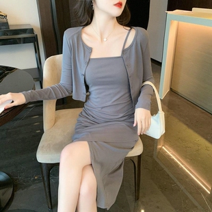 开叉吊带连衣裙女春秋新款外搭短款开衫长袖上衣两件套装百搭2026