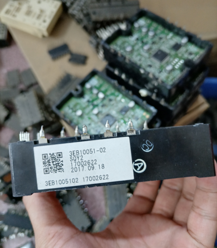 3EB10051-02  3EB1005102大金变频拆机模块 超长质保 包上机好用