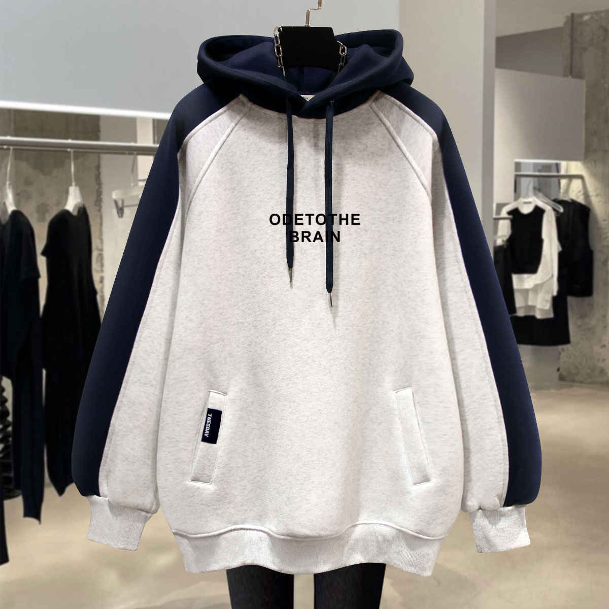 2025春秋冬季新款字母简约口袋中长款加绒加厚宽松套头连帽卫衣女