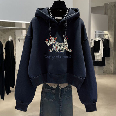 加绒宽松休闲短款连帽卫衣女印花