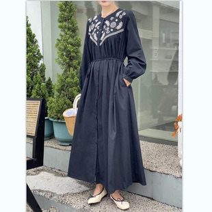 韩国chic秋季新款复古名族风刺绣花朵宽松过膝长款衬衫连衣裙女