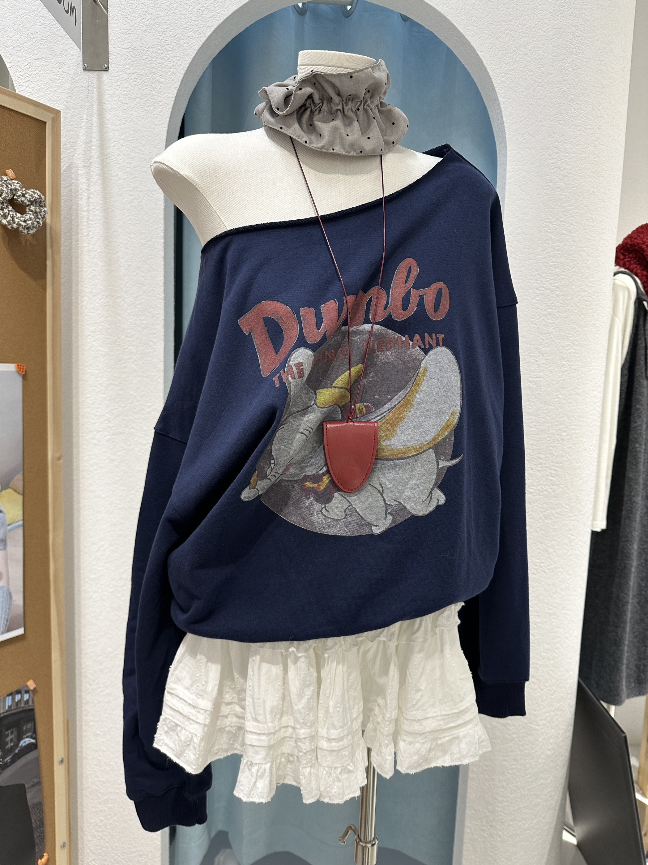 2025春季新款设计感印花毛边领斜肩小飞象卫衣宽松休闲长袖上衣