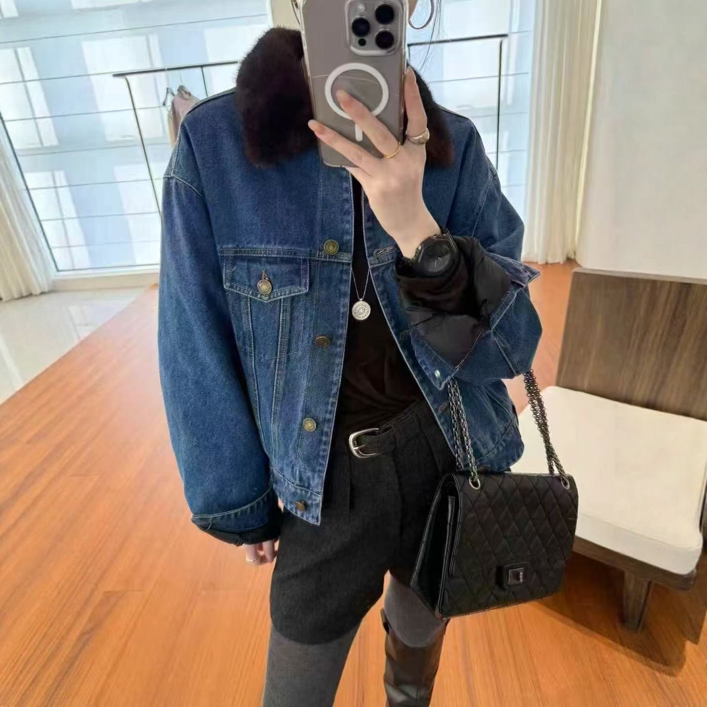 水貂毛领轻奢鹅绒牛仔外套女