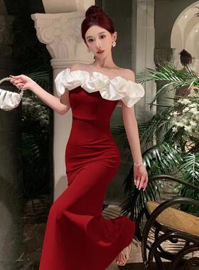 高级感高端一字肩撞色晚礼服高端显瘦修身气质优雅长款鱼尾连衣裙