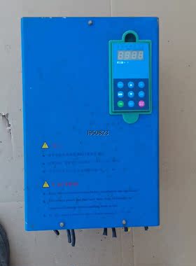 拆机一个SHSy山宇变频器沒有铭牌了估计不底于30KW便宜处【询价】