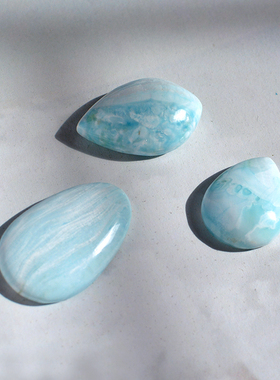 天蓝色项坠天蓝色镶嵌项坠菱锌矿