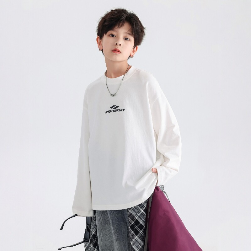 日本JGYP2026新款男童长袖t恤纯棉白色打底衫春季上衣酷帅中大童