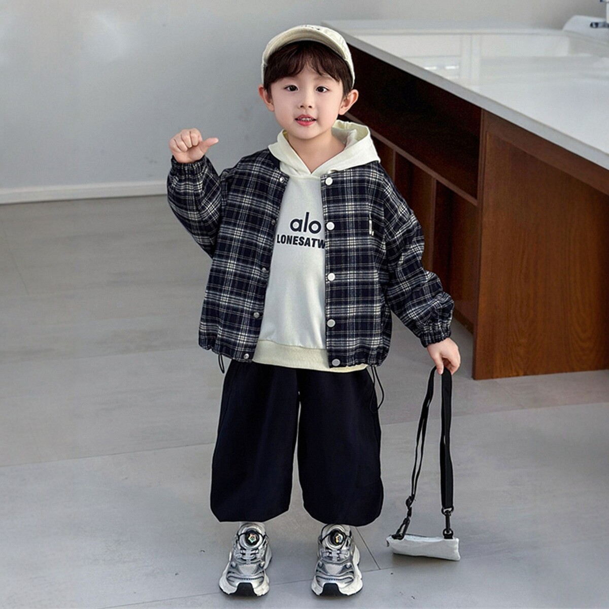 日本JGYPDM2026新款男童连帽卫衣卫裤三件套儿童秋装套装格子外套