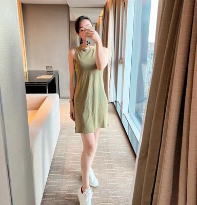 运动休闲风直筒裙棉质