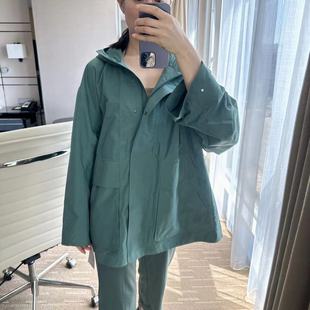 lululemon oversized hooded rain jacket 女士风衣 防雨面料