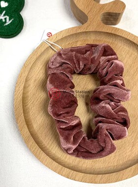 lululemon Uplifting Scrunchie 运动发圈  不勒发 不易变形