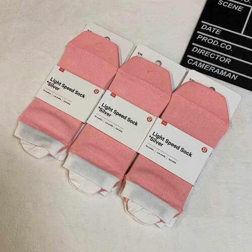 Lululemon Light Speed Sock*Silver 女士运动短袜