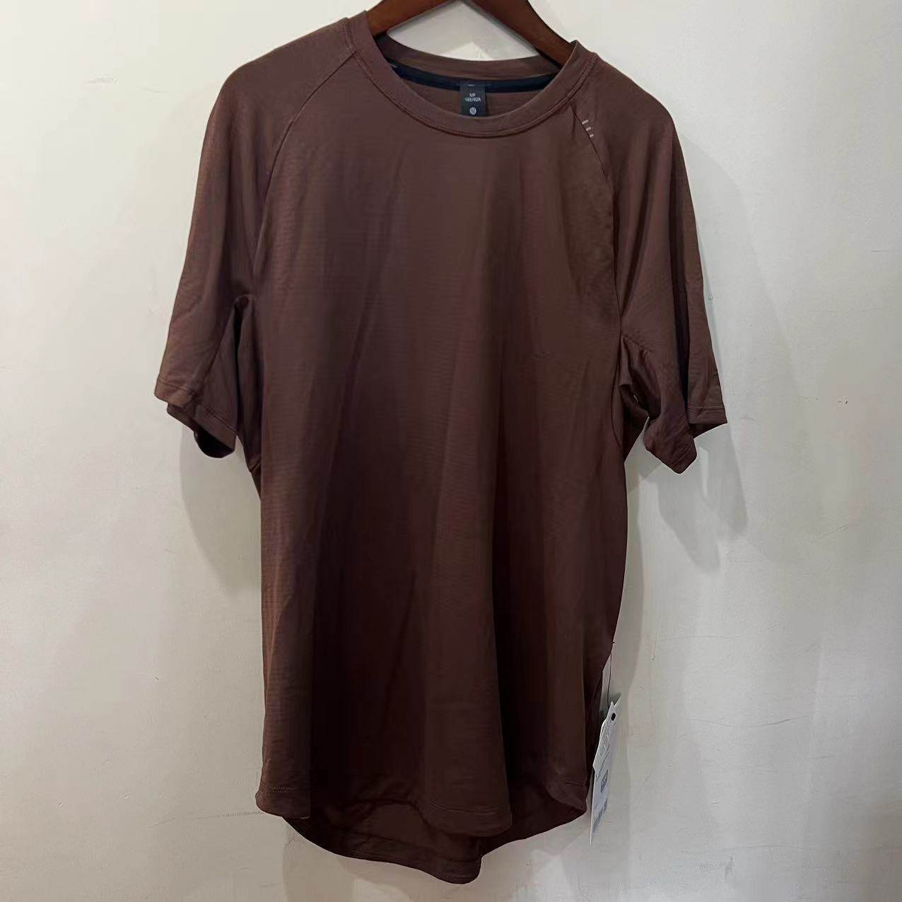 lululemon男士运动短袖T恤