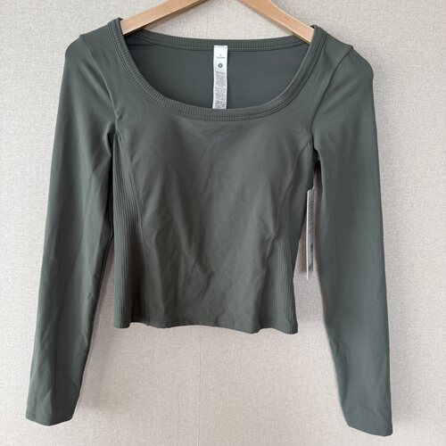 lululemon smooth and ribbed nulu 女士罗纹低圆领长袖T恤含胸垫