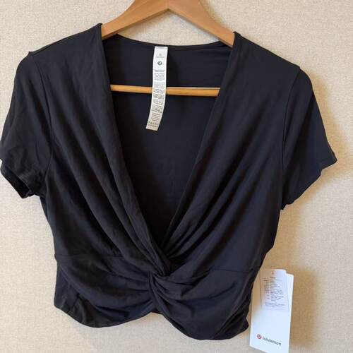 lululemon modal-silk 女士莫代尔丝质混纺前侧纽结 短款T恤