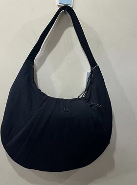 lululemon pleated shoulder bag 10L容量腋下包 月亮包