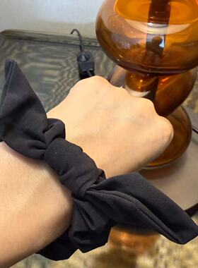 lululemon Uplifting Scrunchie Bow  蝴蝶结发圈