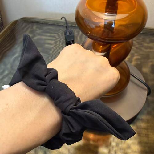 lululemon Uplifting Scrunchie Bow  蝴蝶结发圈