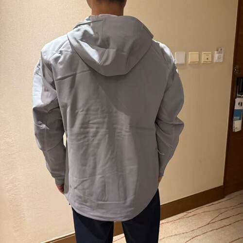 lululemon cross chill jacket 男士外套