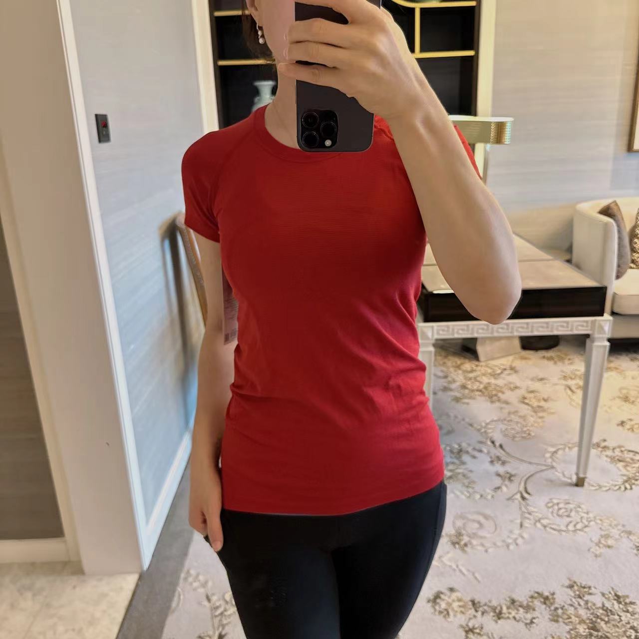 Lululemon swiftly 系列 瑜伽运动  经典款短袖 2.0版 运动/瑜伽/健身/球迷用品 瑜伽t恤 原图主图