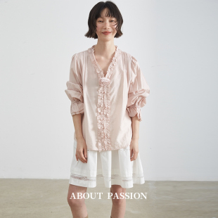 设计感复古荷花袖 ABOUT V领褶皱花朵珠光衬衫 衬衣上衣 PASSION