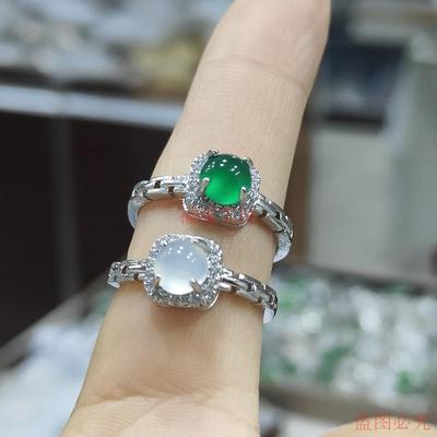 时尚翡翠冰种满绿色圆形蛋面戒指925银镶嵌女款可调节指环实拍图