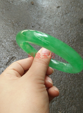 冰种老坑圆条缅甸玉镯子满绿翡翠