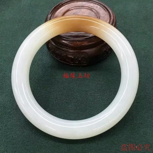精仿新疆和田玉白玉手镯且末糖料女款羊脂玉圆条糖白手镯