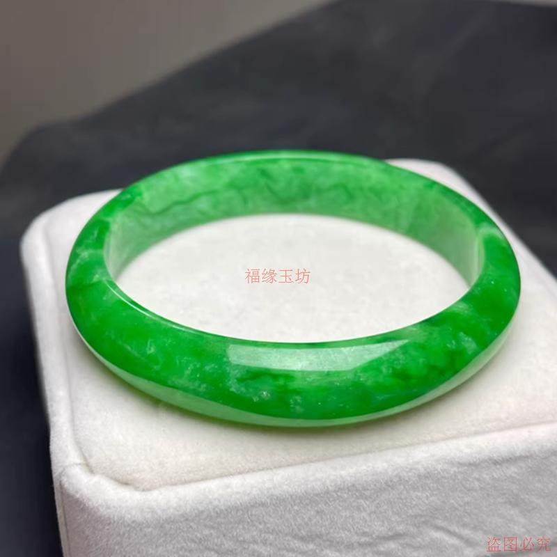 精品甘青翡翠手镯满绿色平安镯帝王绿扁条正圈玉石镯子时尚情侣
