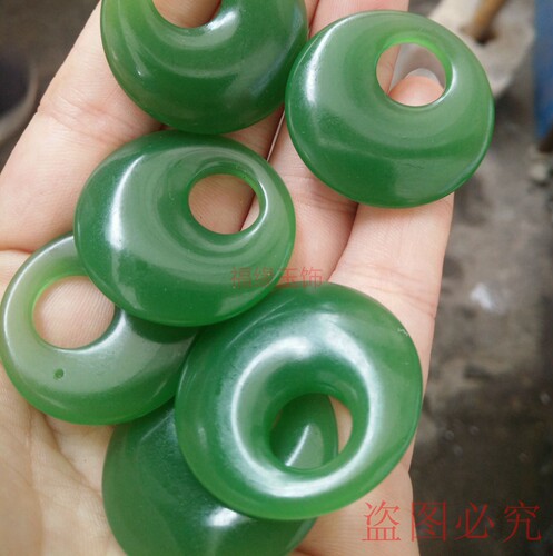 和田碧玉面包圈锁骨链高高偏心