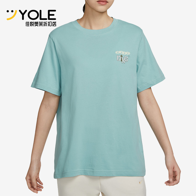 耐克女子运动时尚简约圆领短袖