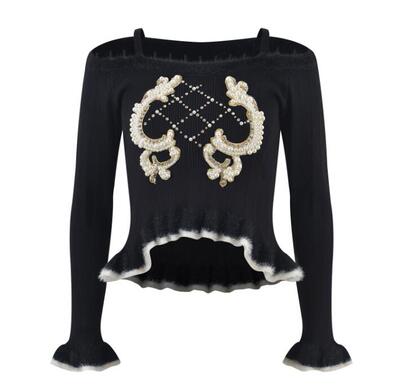 重工钉珠黑色打底一字肩针织衫