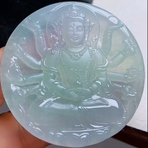 千手观音佩戴者顺风顺水顺财神
